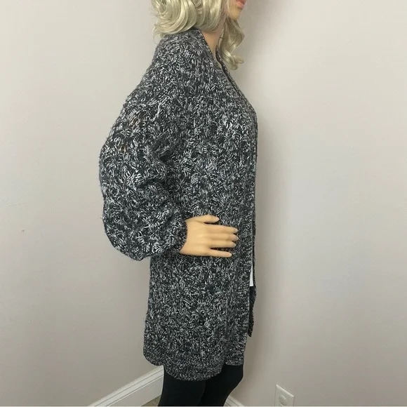 Lauren Conrad Duster Cardigan – Size Small – Black & White - Picture 3 of 10
